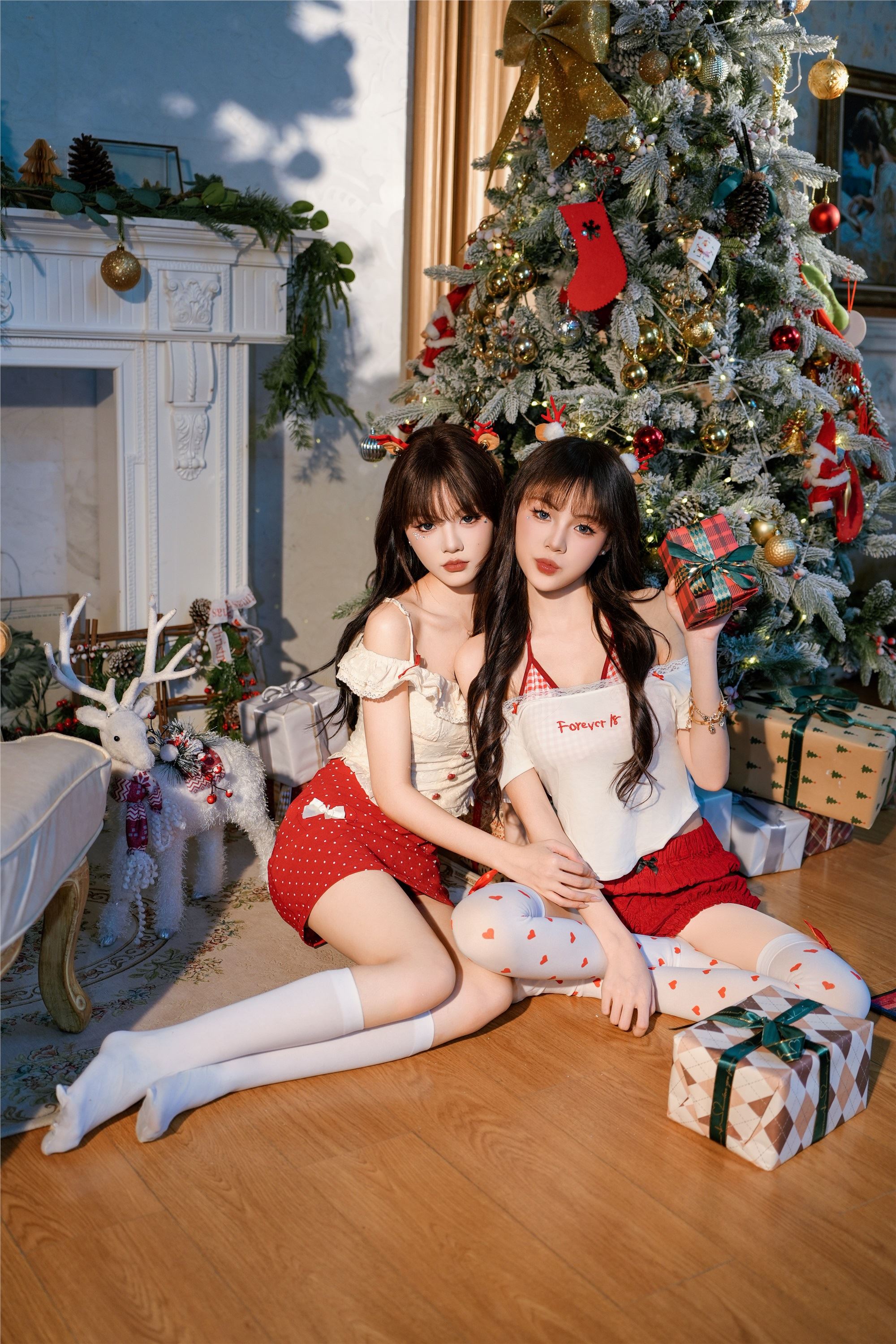 YITUYU艺图语 2025.02.07 圣诞双生花 妮可不妮可